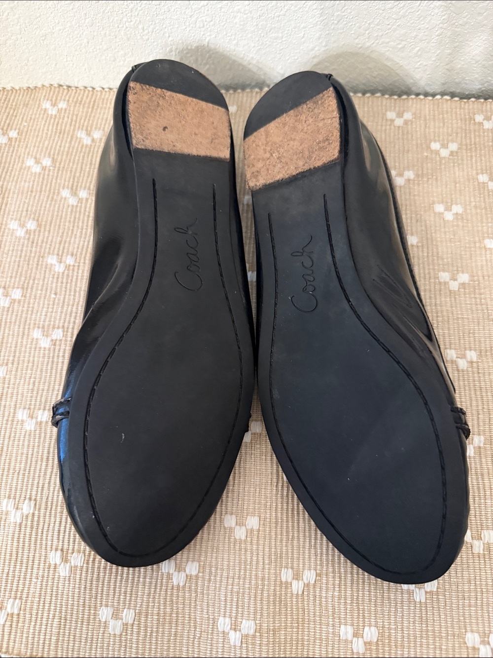 Coach Black Patent Leather Chain Link Ballet Flats Moc Toe Shoes 8 - Picture 14 of 16